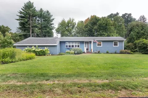 9 Birchwood Dr, Holden, MA 01520