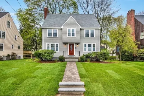 25 Allen Ave, Waban, MA 02468