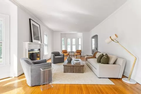 154 Warren St, Needham, MA 02492 photo 7