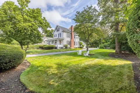 154 Warren St, Needham, MA 02492 photo 2