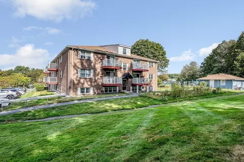 1 Brown Ave #3-80, Amesbury, MA 01913