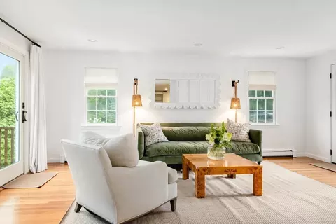 3 West St, Hingham, MA 02043 photo 3