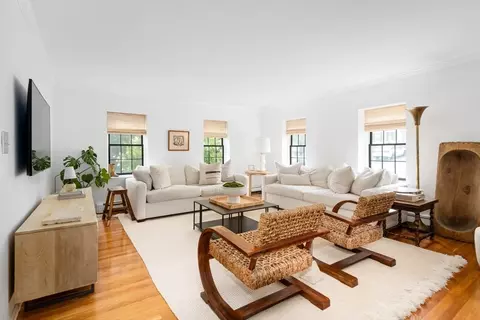 3 West St, Hingham, MA 02043 photo 9
