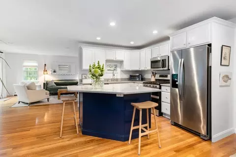 3 West St, Hingham, MA 02043 photo 5