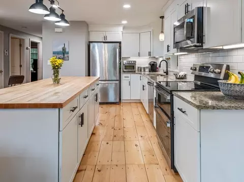 224 E Hill Rd, Brimfield, MA 01010 photo 8