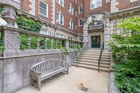 3 Arlington St #52, Cambridge, MA 02140