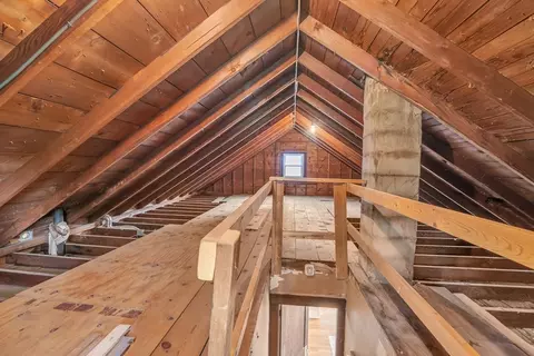 Entry Way - 30 Morse Rd, Framingham, MA 01701 photo 1 of 1