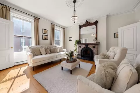 54 Monument Ave #3, Boston, MA 02129