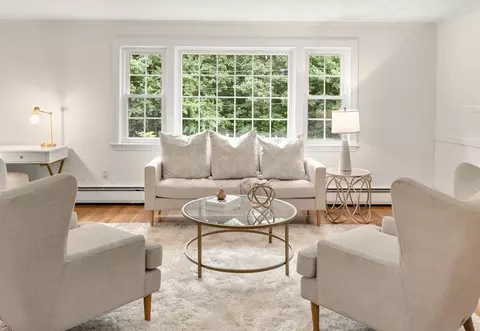118 Blanchard Rd, Belmont, MA 02478