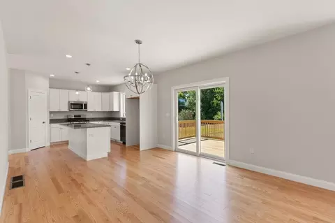 66 2 Parish Rd, Georgetown, MA 01833 photo 16