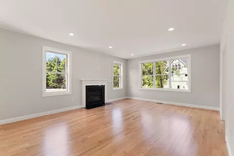 66 2 Parish Rd, Georgetown, MA 01833 photo 21