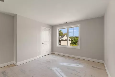 66 2 Parish Rd, Georgetown, MA 01833 photo 36