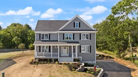 66 2 Parish Rd, Georgetown, MA 01833