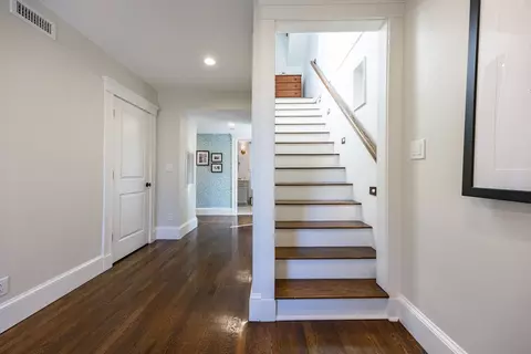 Entry Way - 44 Birch Rd, Winthrop, MA 02152 photo 4 of 4
