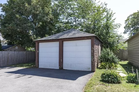 Exterior - 44 Birch Rd, Winthrop, MA 02152 photo 3 of 4