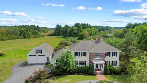 14 Frost Ln, Sudbury, MA 01776