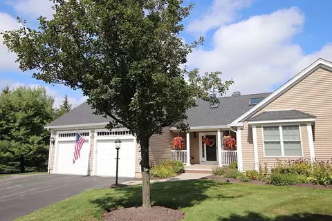 8 Lebeau Dr #8, Middleton, MA 01949