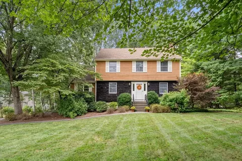 25 Marshall St, North Reading, MA 01864