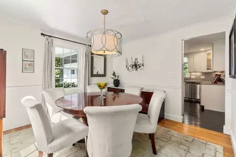6 Wilde Rd, Wellesley, MA 02481 photo 9