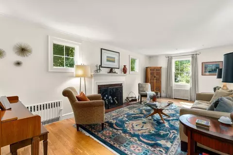 6 Wilde Rd, Wellesley, MA 02481 photo 11
