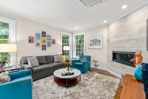 6 Wilde Rd, Wellesley, MA 02481 photo 8