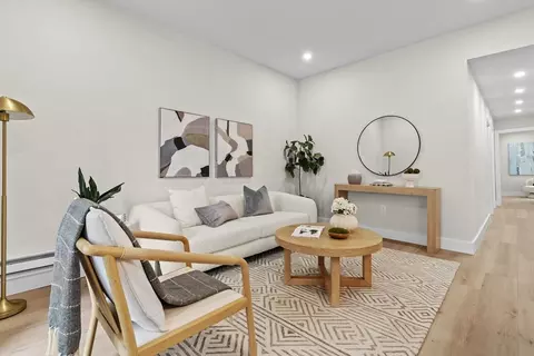 72-74 Chelsea St #3, Boston, MA 02128