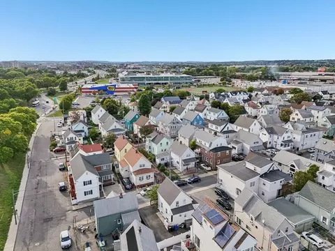 View/Area - 7 Montrose St, Everett, MA 02149 photo 5 of 9