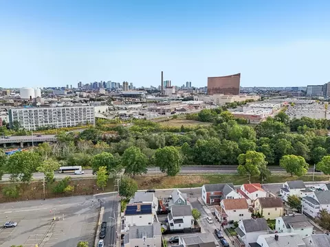 View/Area - 7 Montrose St, Everett, MA 02149 photo 3 of 9