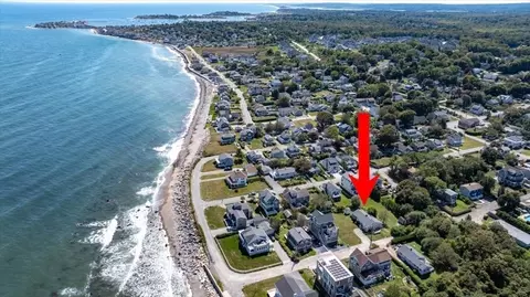 18 Bradford Ave, Scituate, MA 02066