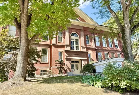 35 New South St #407, Northampton, MA 01060
