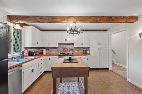 Kitchen - 215 Colburn Rd, Temple, NH 03084 photo 1 of 3