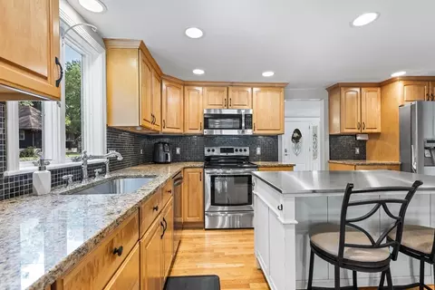 Kitchen - 18 Wright St, North Reading, MA 01864 photo 2 of 4
