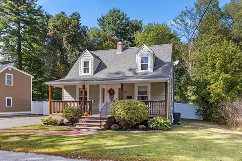 Exterior - 18 Wright St, North Reading, MA 01864 photo 4 of 7