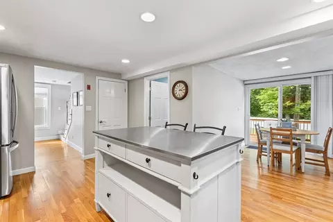 Kitchen - 18 Wright St, North Reading, MA 01864 photo 4 of 4