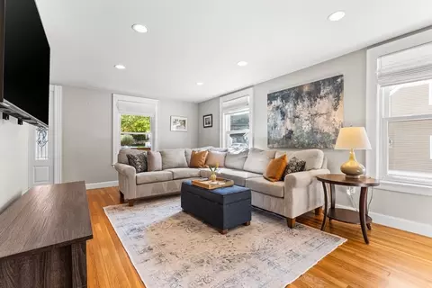 Living - 18 Wright St, North Reading, MA 01864 photo 1 of 4