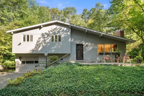 14 Tanbark Rd, Sudbury, MA 01776