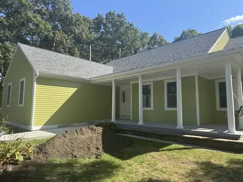 60 Beth, Tiverton, RI 02878 photo 5