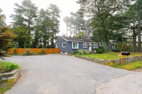 61 Cedar Dr, Carver, MA 02330