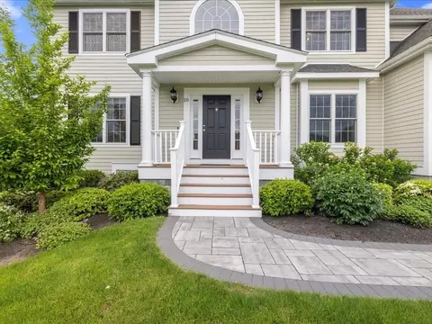 10 Beech St, Millis, MA 02054