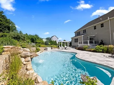 10 Beech St, Millis, MA 02054 photo 31