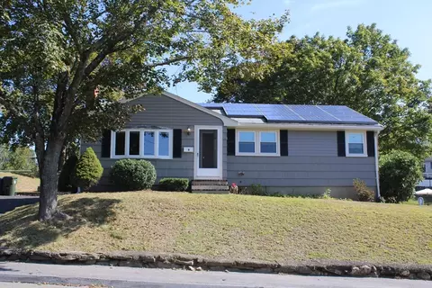 8 Roundtop Rd, Marlborough, MA 01752
