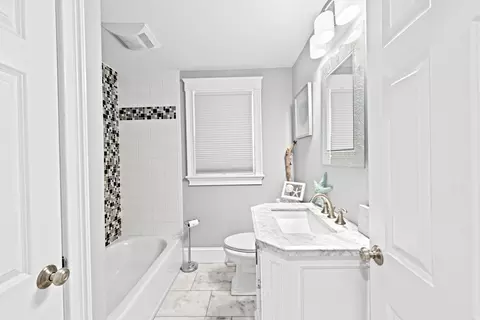 2 Sixth St, Hull, MA 02045 photo 12