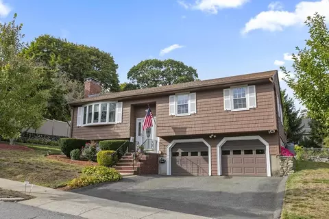 3 Gladstone St, Wakefield, MA 01880