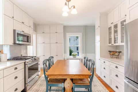 77 High St, Needham, MA 02494 photo 14