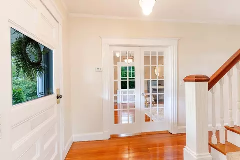 77 High St, Needham, MA 02494 photo 7