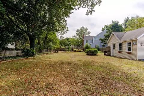 77 High St, Needham, MA 02494 photo 5