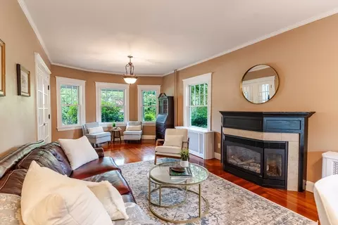 77 High St, Needham, MA 02494 photo 10