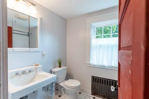 77 High St, Needham, MA 02494 photo 25