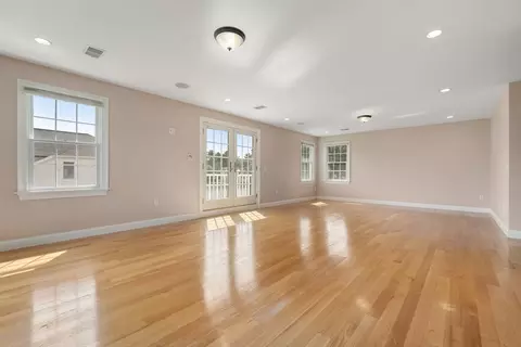 19 Cherokee Rd, Canton, MA 02021 photo 21