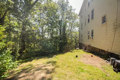 6 Adolph St, Worcester, MA 01605 photo 5